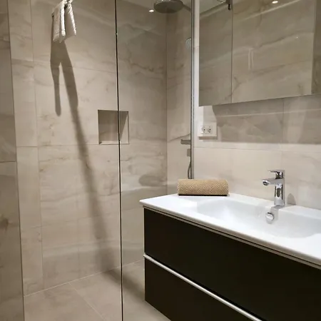 Mm Apartamento Omiš